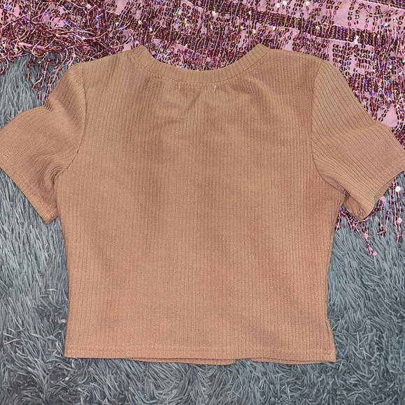 cute light brown baby-tee ! 🤍✨ - Picture 2 of 3